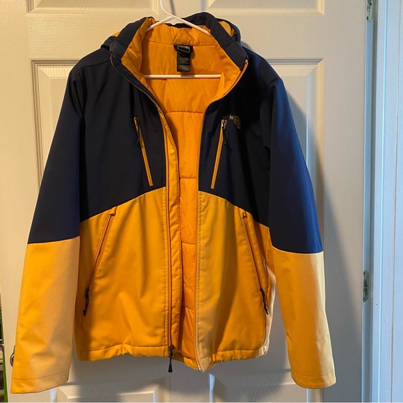 The North Face Navy Yellow Hooded Insulated Jacket - Men’s Medium - Picture 1 of 4